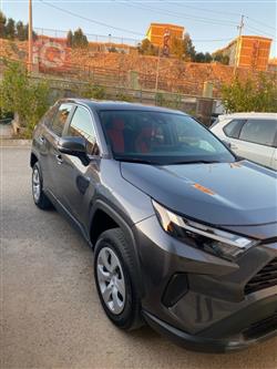 تۆیۆتا ڕاڤ 4